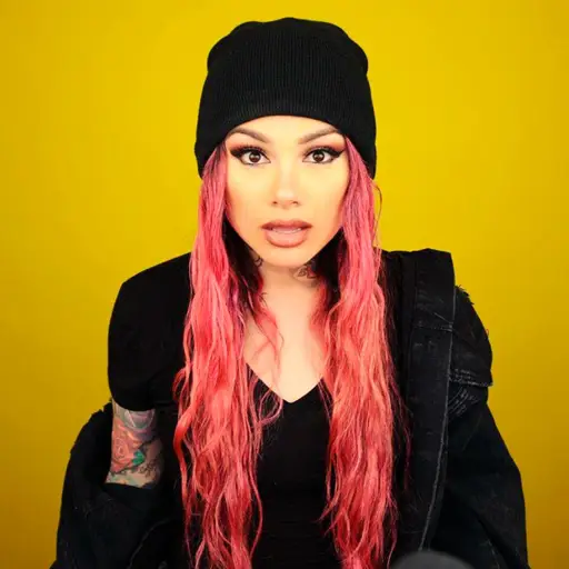 Snow tha Product at Joliet, IL
