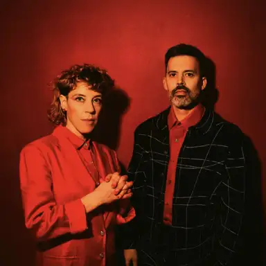 tUnE-yArDs