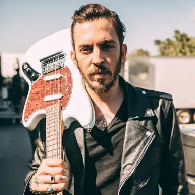 Dennis Lloyd