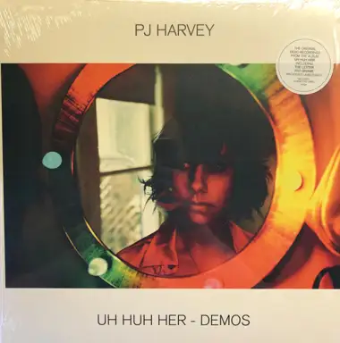 Uh Huh Her – Demos