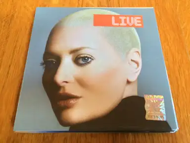 Delia Live