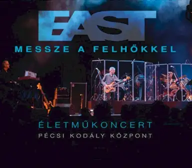 Messze a felhőkkel