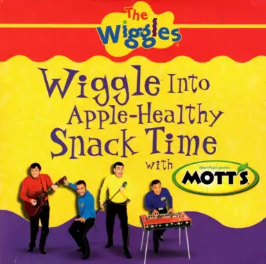 Wiggle Into Apple-Healthy Snack Time With Mott's