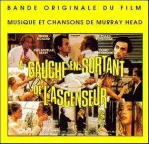 À gauche en sortant de l'ascenseur