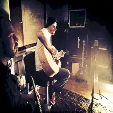 Hurt Song (acoustic live)