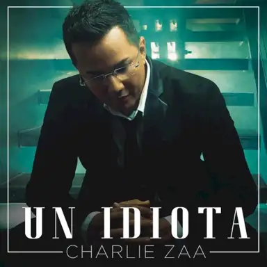 Un idiota