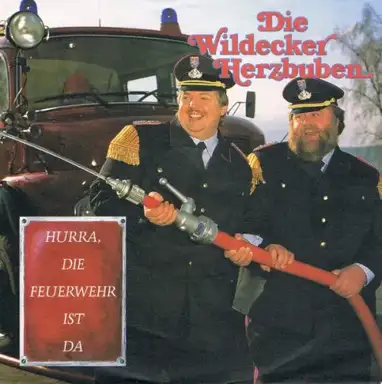 Hurra, die Feuerwehrist da
