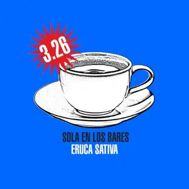 Sola en los bares